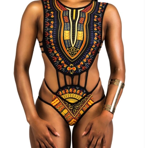 One piece swimsuit - Picture 1 of 2